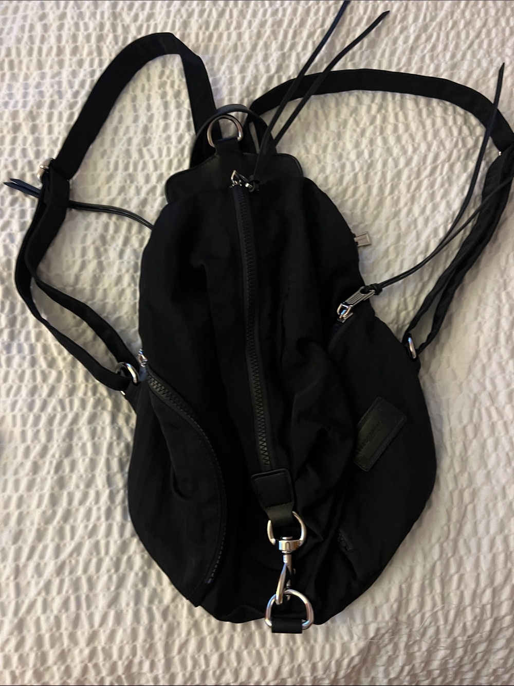 Backpack - Picture 4 of 8